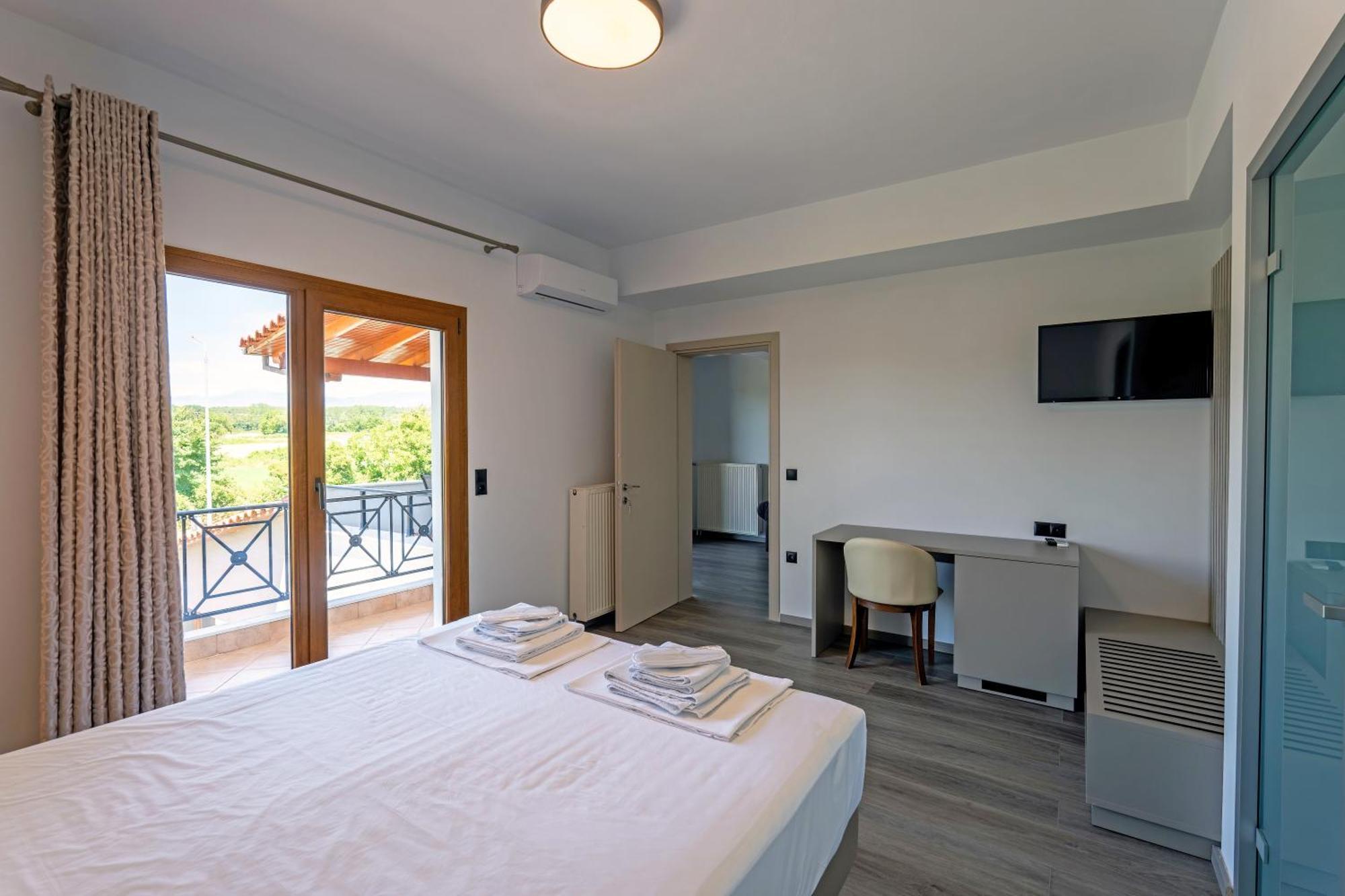 Ángistron Hotel Agistro المظهر الخارجي الصورة